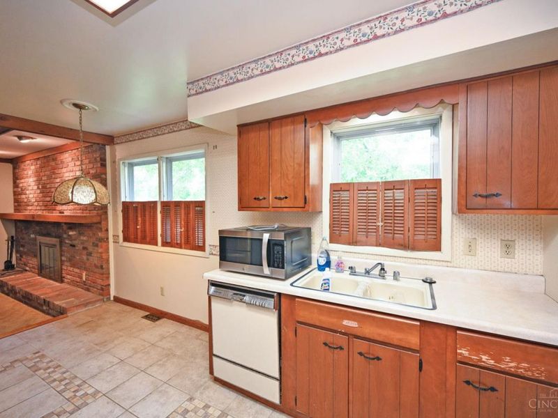 12045 Deerhorn Drive, Springfield Twp., OH 45240 Photo 12