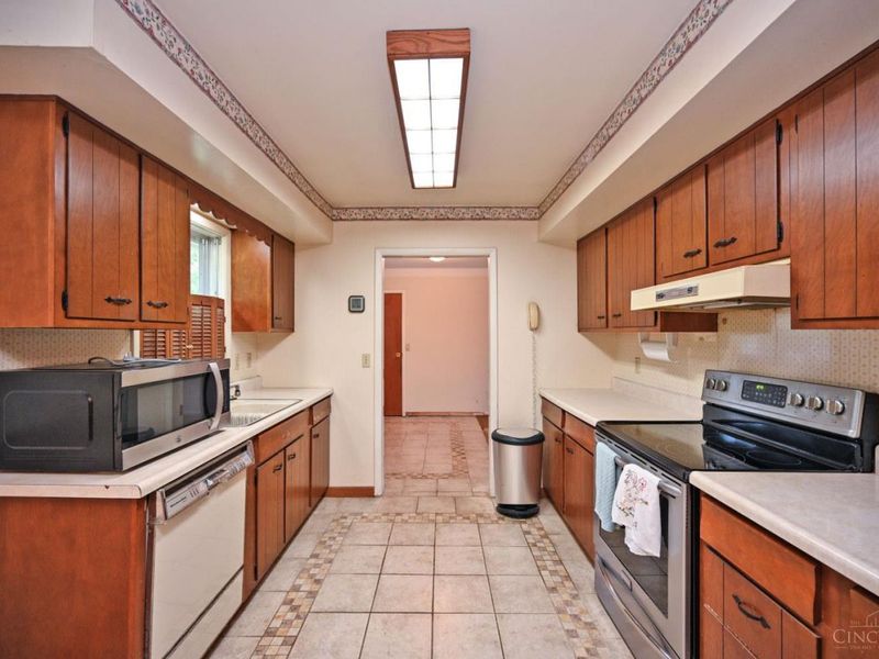 12045 Deerhorn Drive, Springfield Twp., OH 45240 Photo 14