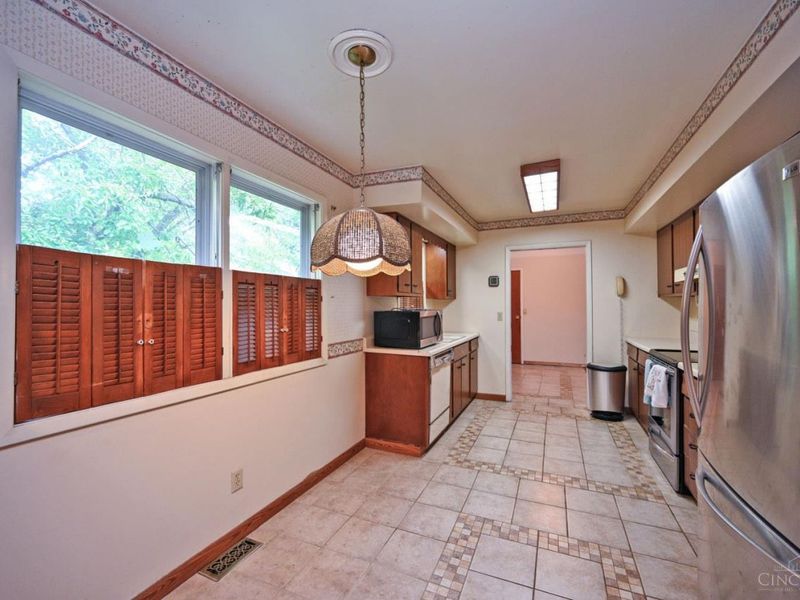 12045 Deerhorn Drive, Springfield Twp., OH 45240 Photo 16