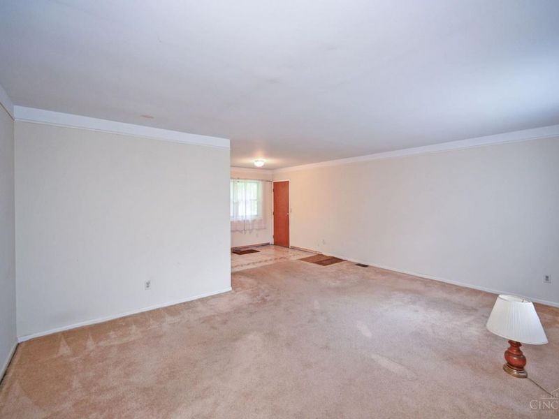 12045 Deerhorn Drive, Springfield Twp., OH 45240 Photo 6