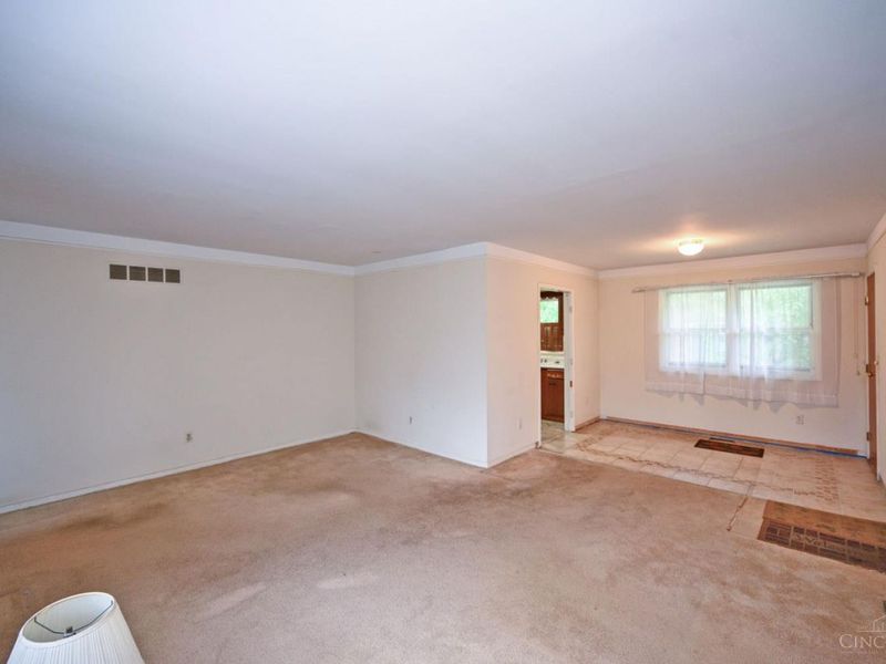 12045 Deerhorn Drive, Springfield Twp., OH 45240 Photo 8
