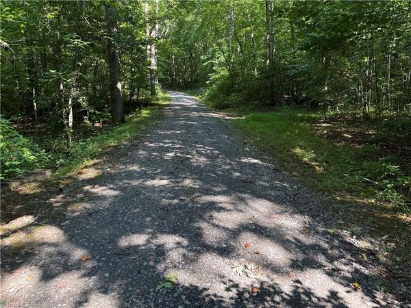3032 Hauser Road , East Bend, NC 27018