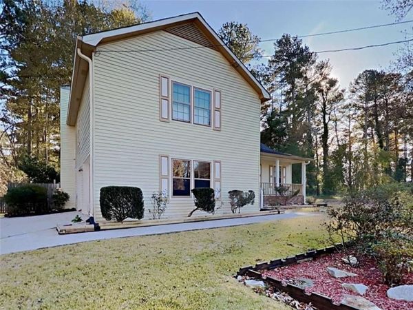 2537 Kings Pistol Court , Grayson, GA 30017