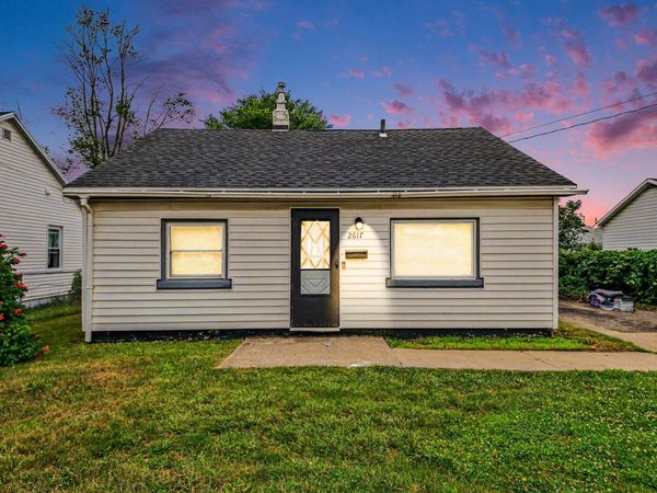 2617 Clyde Park Avenue SW, Wyoming, MI 49509