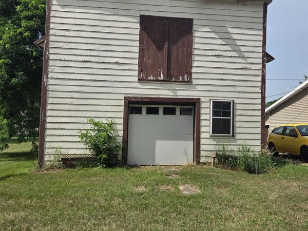 447 N River Drive, Endeavor, WI 53930