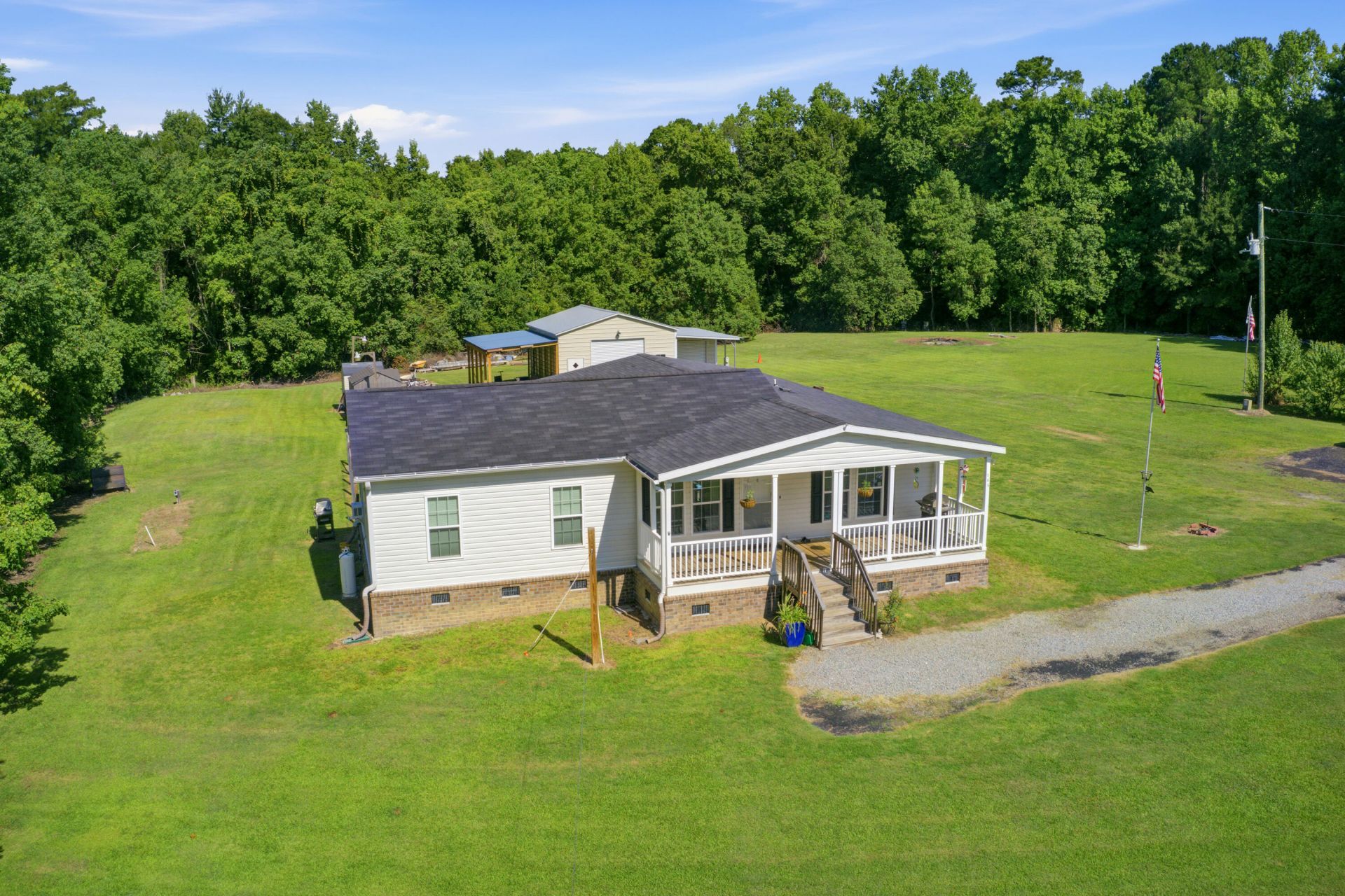 120 Godfrey Lane Photo 11