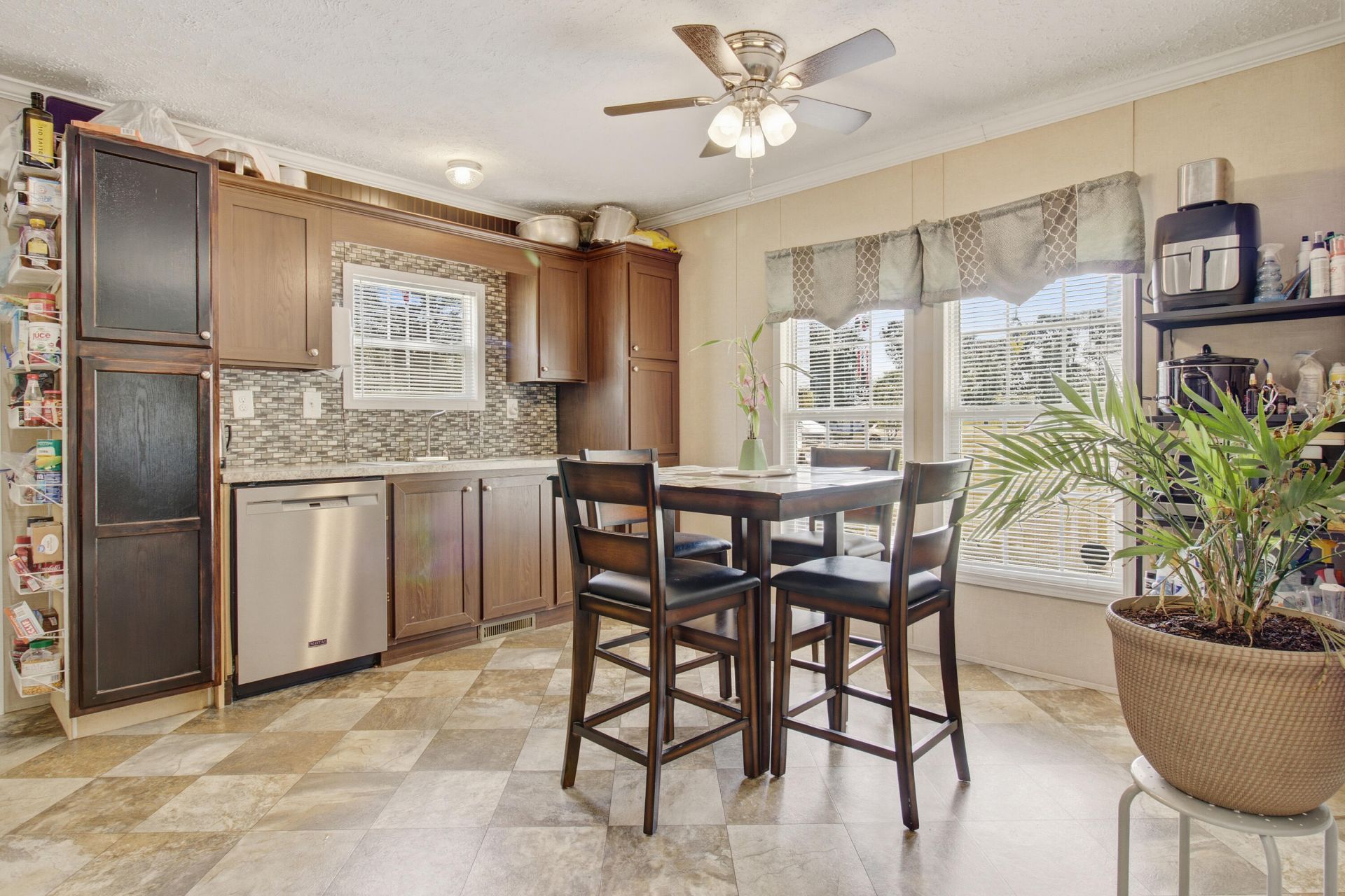 120 Godfrey Lane Photo 24