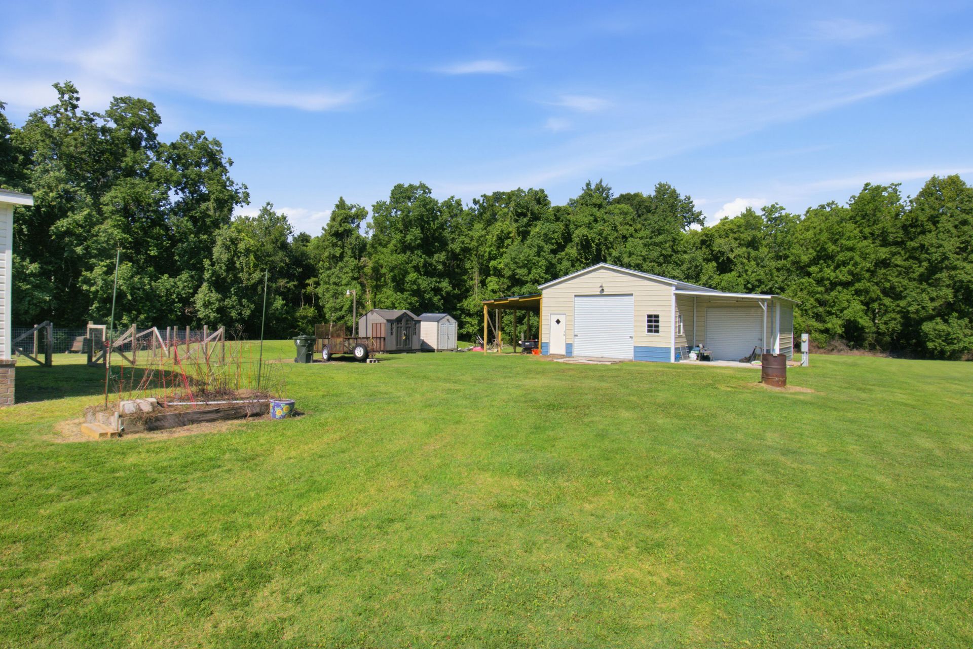 120 Godfrey Lane Photo 33