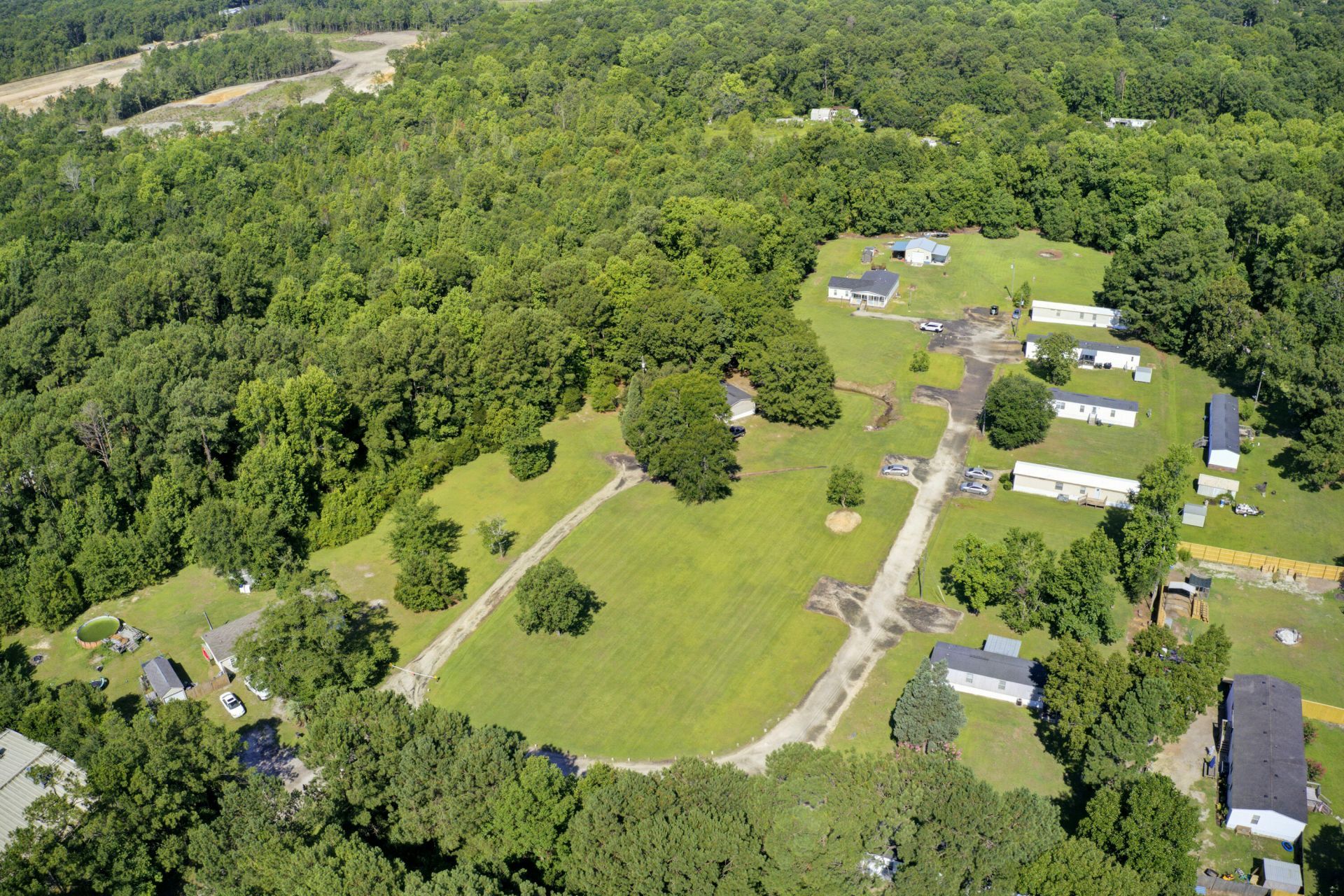 120 Godfrey Lane Photo 4