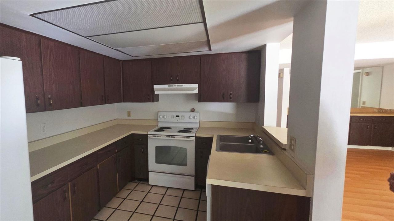 700 Starkey Rd , Unit 1224, Largo, FL 33771 Photo