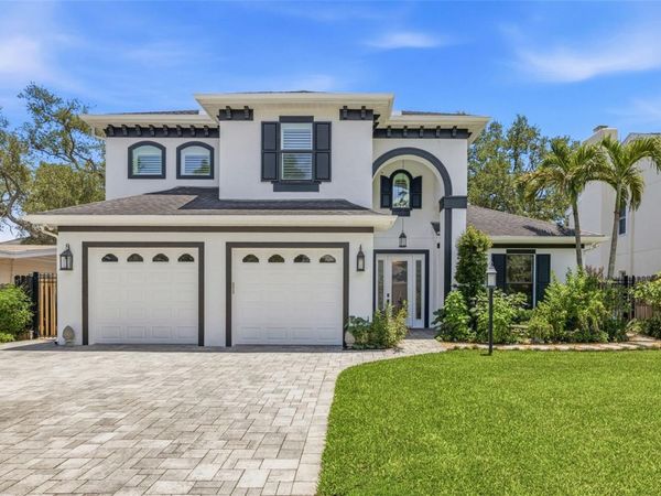 3210 W VILLA ROSA STREET , TAMPA, FL 33611