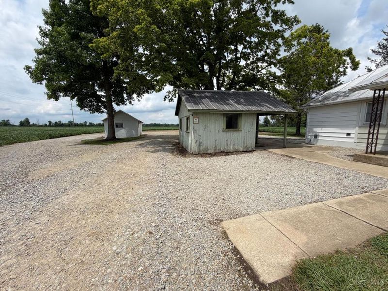 519 N Snyder Road, Trotwood, OH 45417 Photo 3
