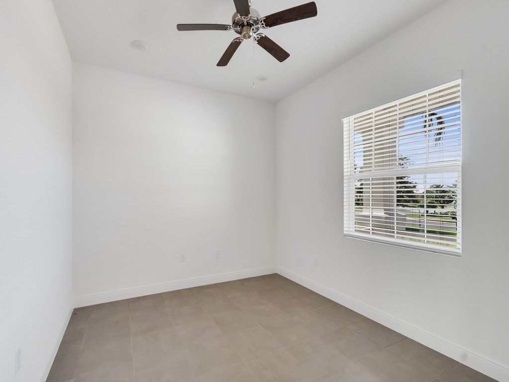 2545 Saint Lucia Circle, Vero Beach, FL 32967 Photo