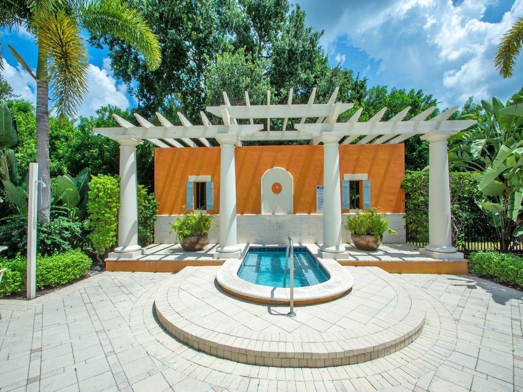 2545 Saint Lucia Circle, Vero Beach, FL 32967 Photo