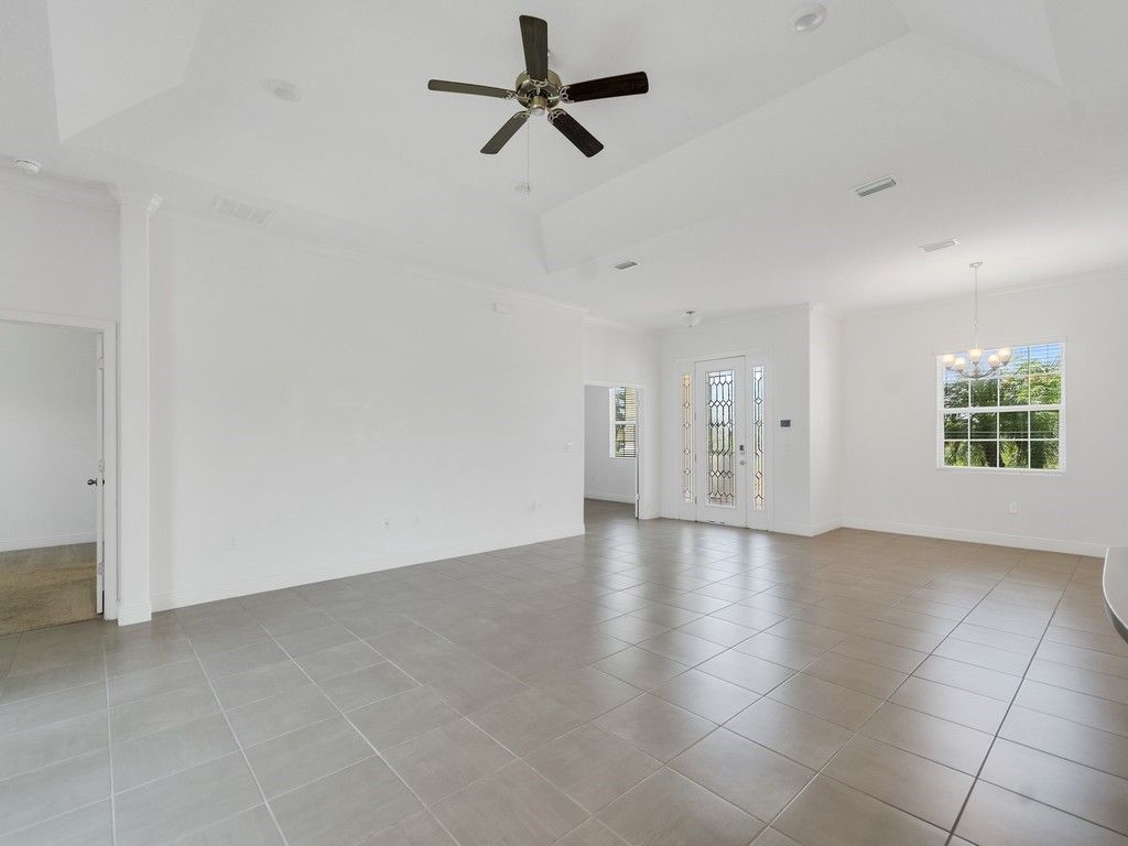 2545 Saint Lucia Circle, Vero Beach, FL 32967 Photo