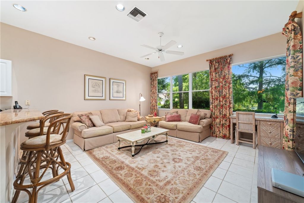1726 Victoria Circle, Vero Beach, FL 32967 Photo