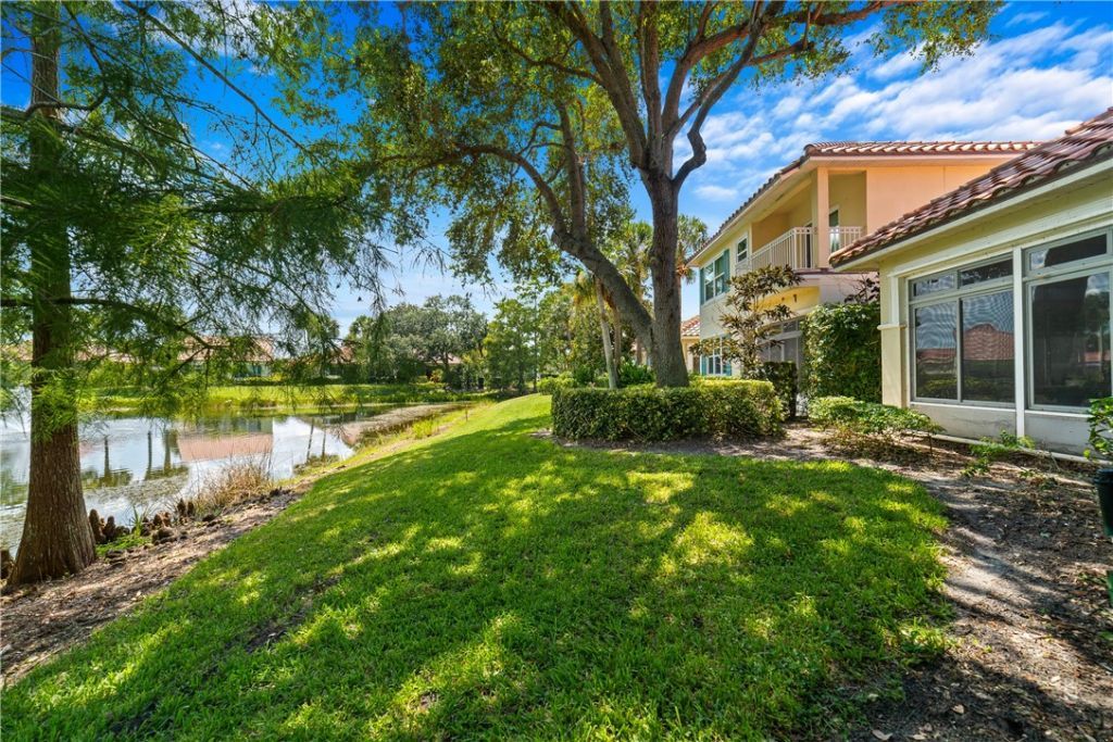 1726 Victoria Circle, Vero Beach, FL 32967 Photo
