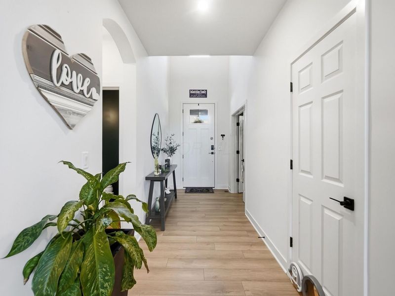 1302 Blueberry, Grove City, OH 43123 Photo 6