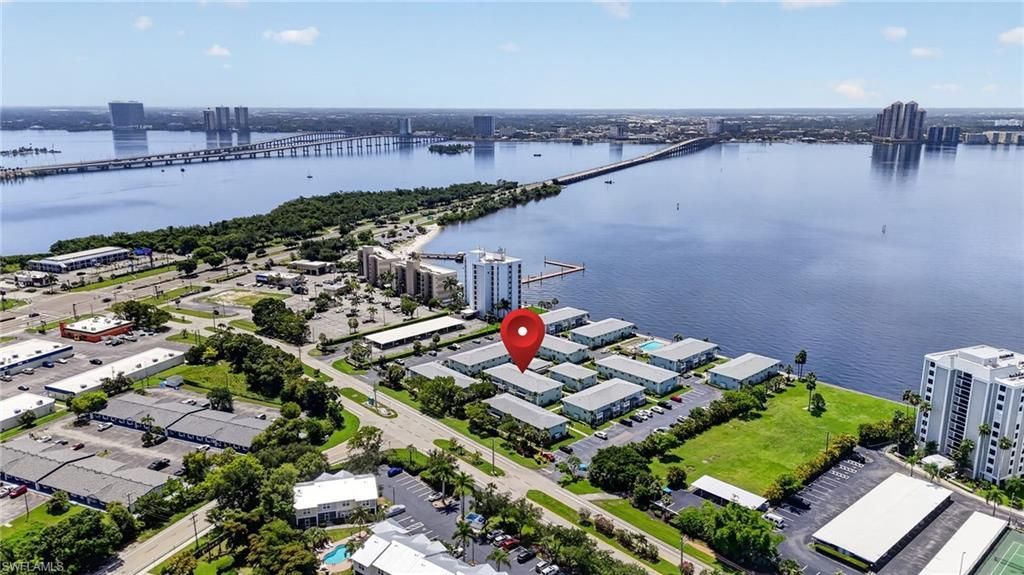 3340 N Key Dr, Unit 7, North Fort Myers, FL 33903 Photo