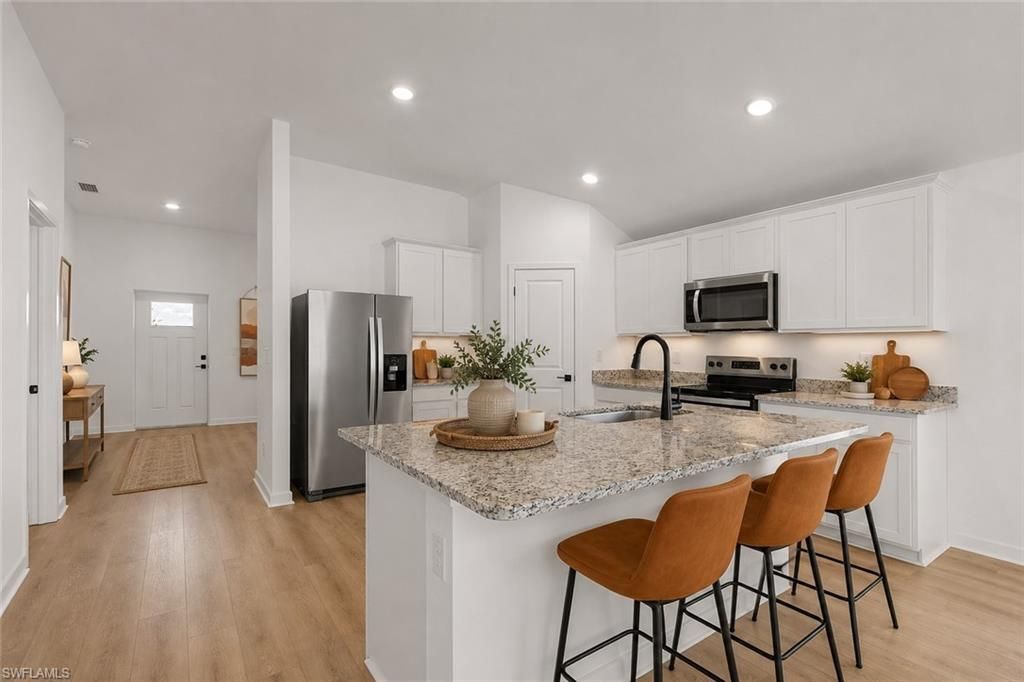 252 Lunette St, Fort Myers, FL 33913 Photo