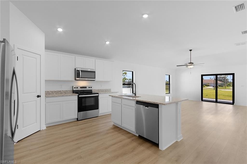 252 Lunette St, Fort Myers, FL 33913 Photo