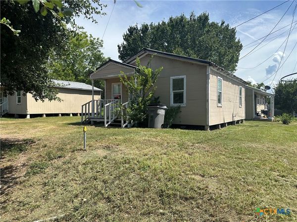 808 S Cameron Street , Unit A, Victoria, TX 77901