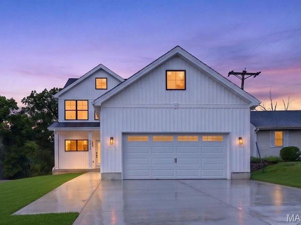 8555 Old Sappington Road, St Louis, MO 63126