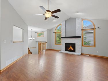 17609 Lorence Way, Eden Prairie, MN 55346