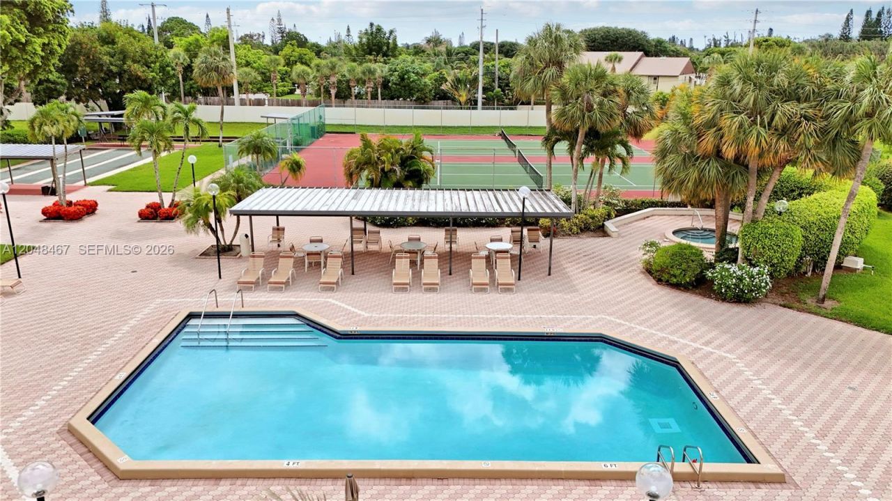 3449 Shadow Wood Dr , Greenacres, FL 33463 Photo