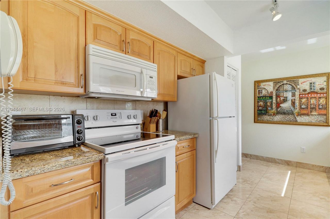3449 Shadow Wood Dr , Greenacres, FL 33463 Photo