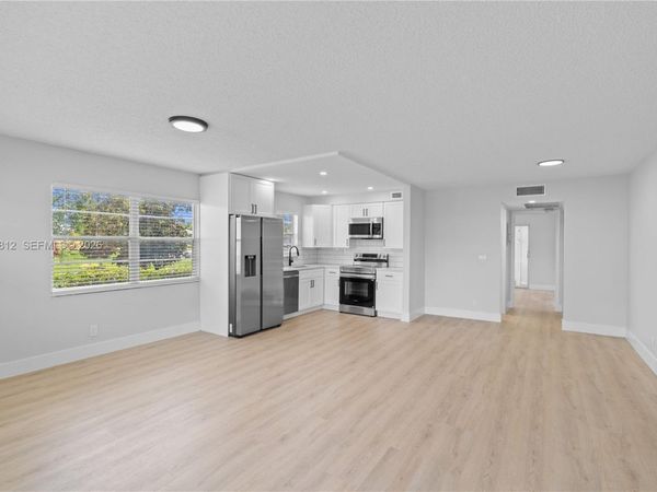 213 N Oakridge N , Unit 213, Deerfield Beach, FL 33442