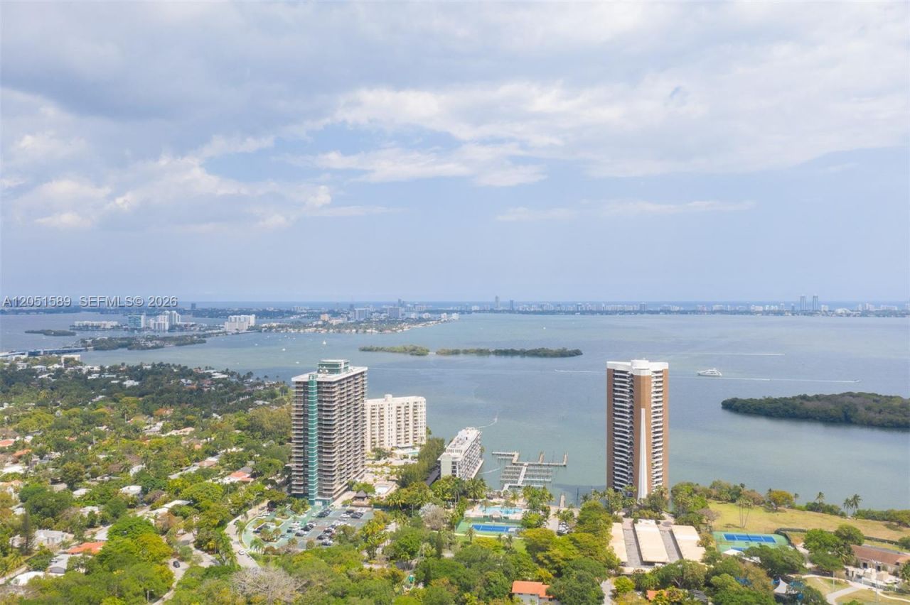 770 NE 69th St , Unit 1C, Miami, FL 33138 Photo