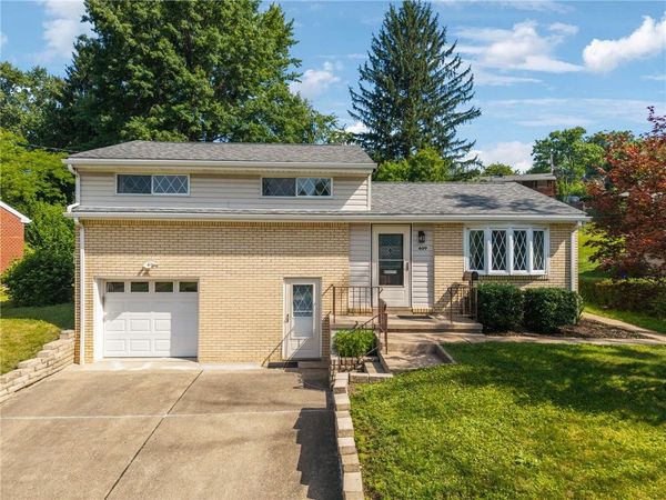 609 Brightberry Rd, Monroeville, PA 15146