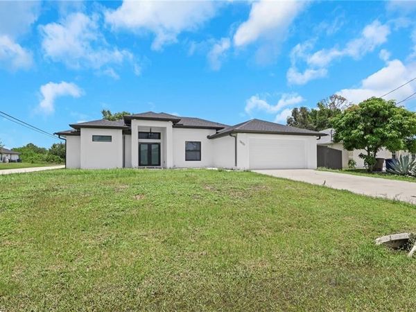 3820 7th ST SW, LEHIGH ACRES, FL 33976