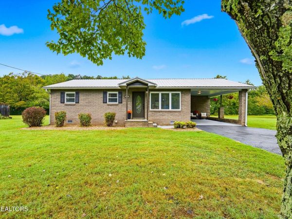 912 Bud Lane, Pigeon Forge, TN 37863