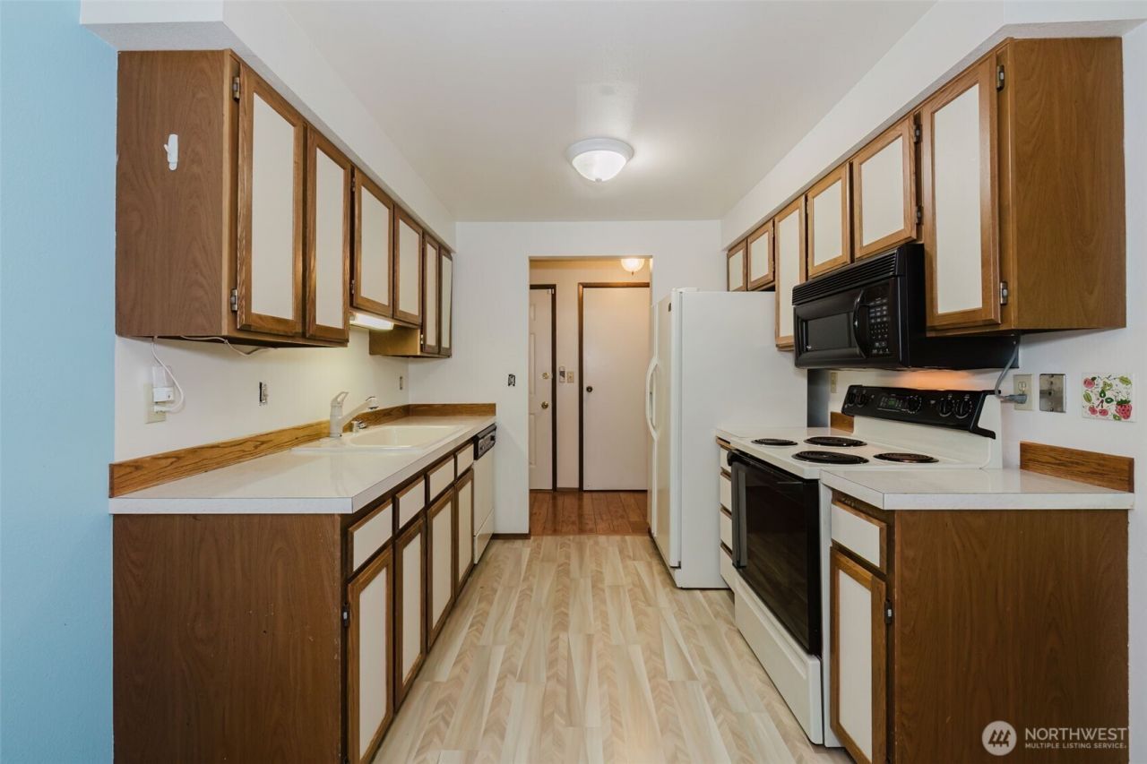 3580 Narrows View Lane Ne, Unit 103, Bremerton, WA 98310