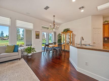 6433 Rose Garden Ln, Roseville, CA 95747 Photo