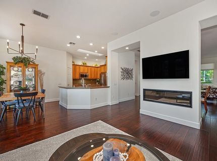 6433 Rose Garden Ln, Roseville, CA 95747 Photo