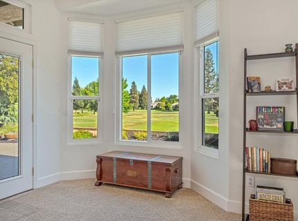 6433 Rose Garden Ln, Roseville, CA 95747 Photo