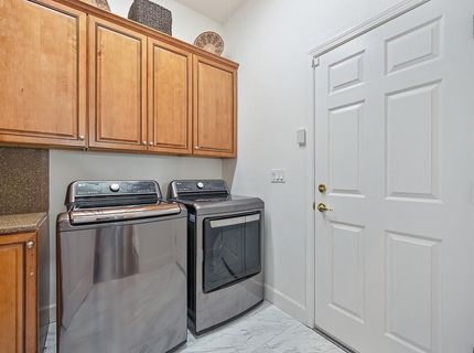 6433 Rose Garden Ln, Roseville, CA 95747 Photo