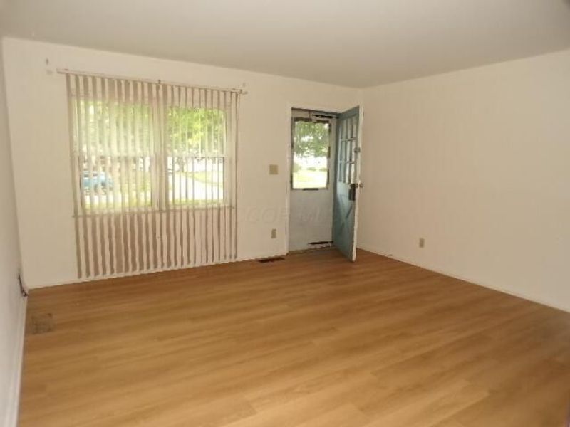 1067 Gilcrest Avenue , Columbus, OH 43207 Photo 5