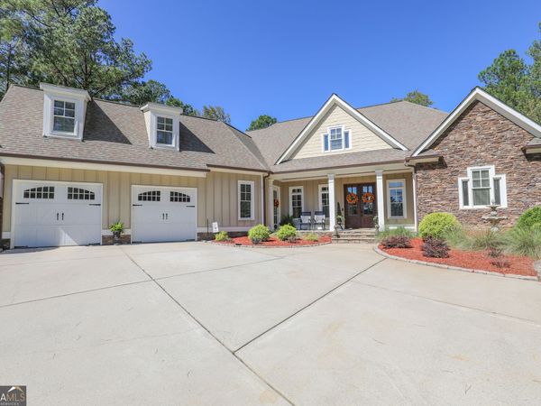 211 Arbor Way, Milledgeville, GA 31061