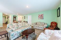305 Woodcross Court  photo 4