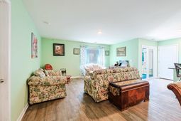 305 Woodcross Court  photo 4