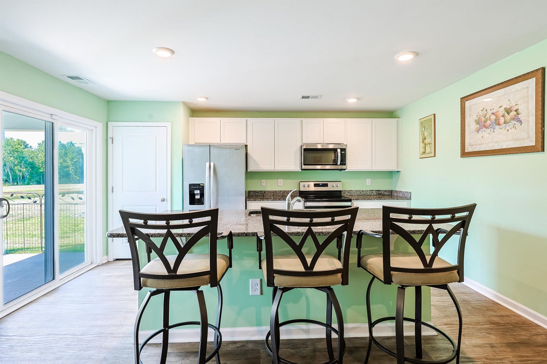 305 Woodcross Court  Photo 6