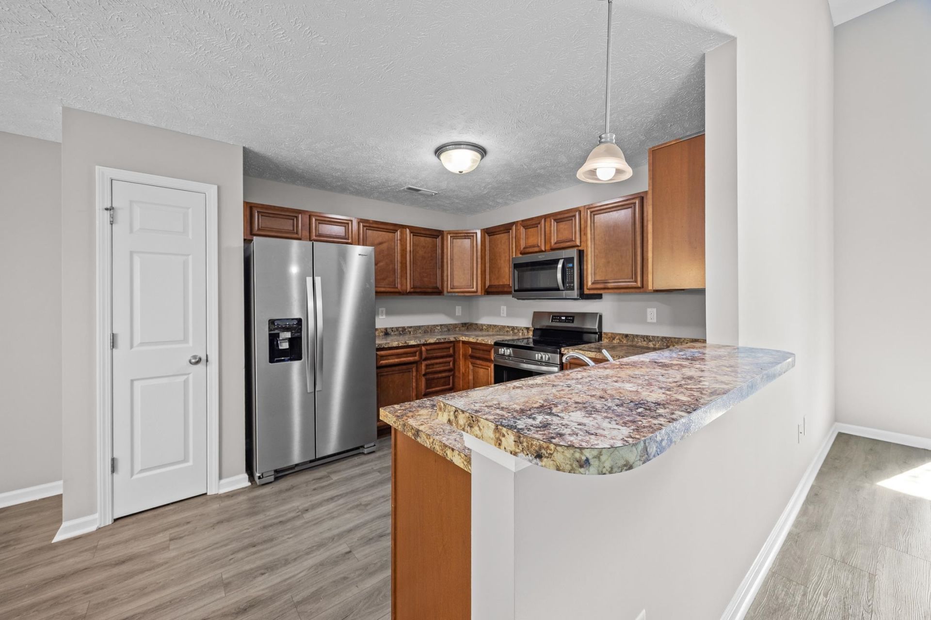 121 Emily Springs Dr. Photo 10