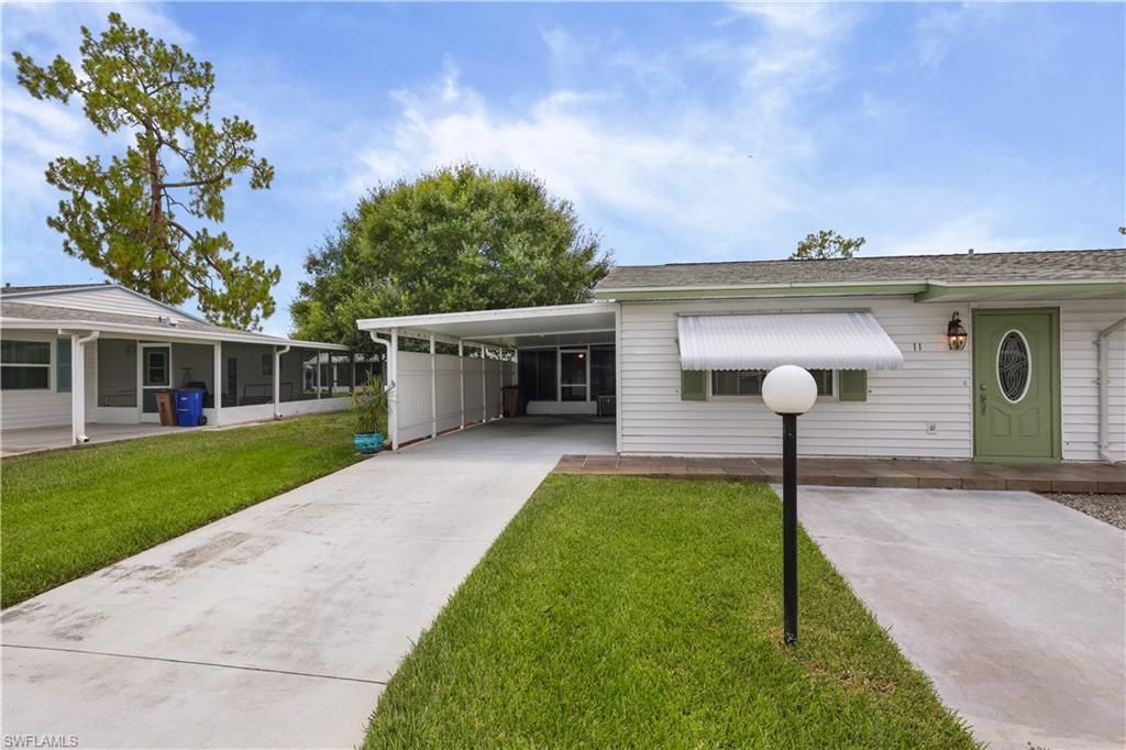 11 Desert Candle Cir , Lehigh Acres, FL 33936 Photo