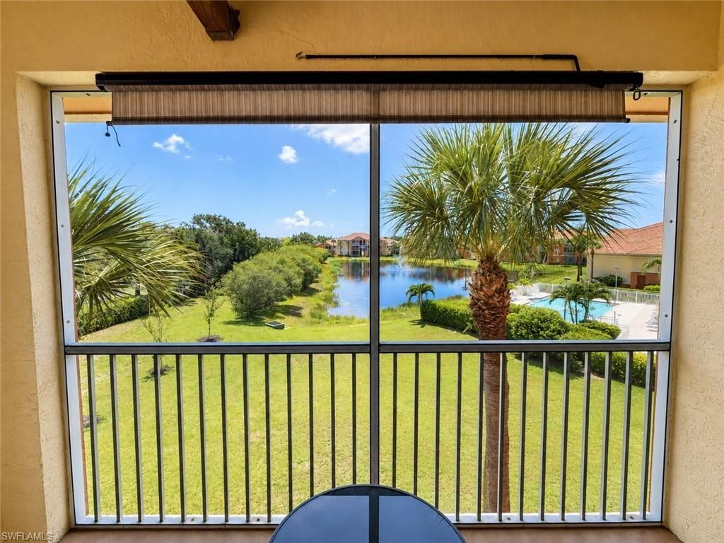 6490 Aragon Way, Unit 303, Fort Myers, FL 33966 Photo