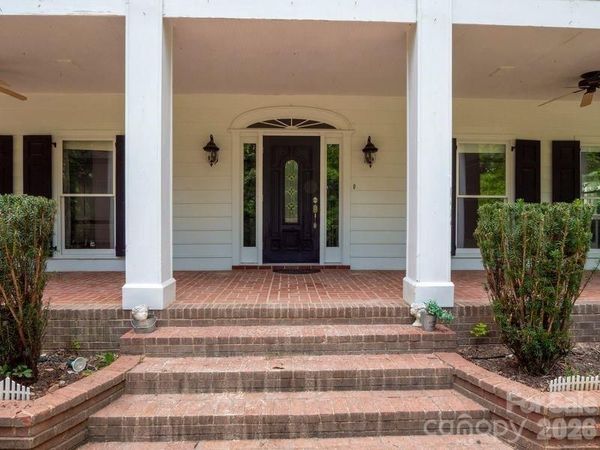 9124 S Providence Road, Waxhaw, NC 28173