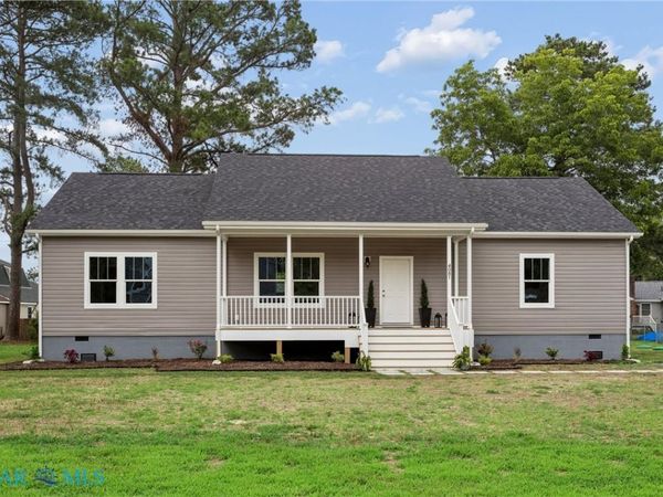 4081 Eagle Road , Hayes, VA 23072